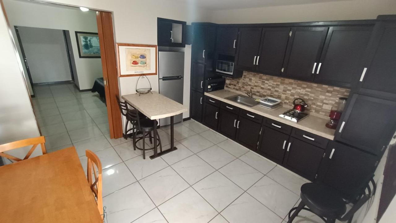 Suites Entrelagos Ciudad Obregón Exteriör bild