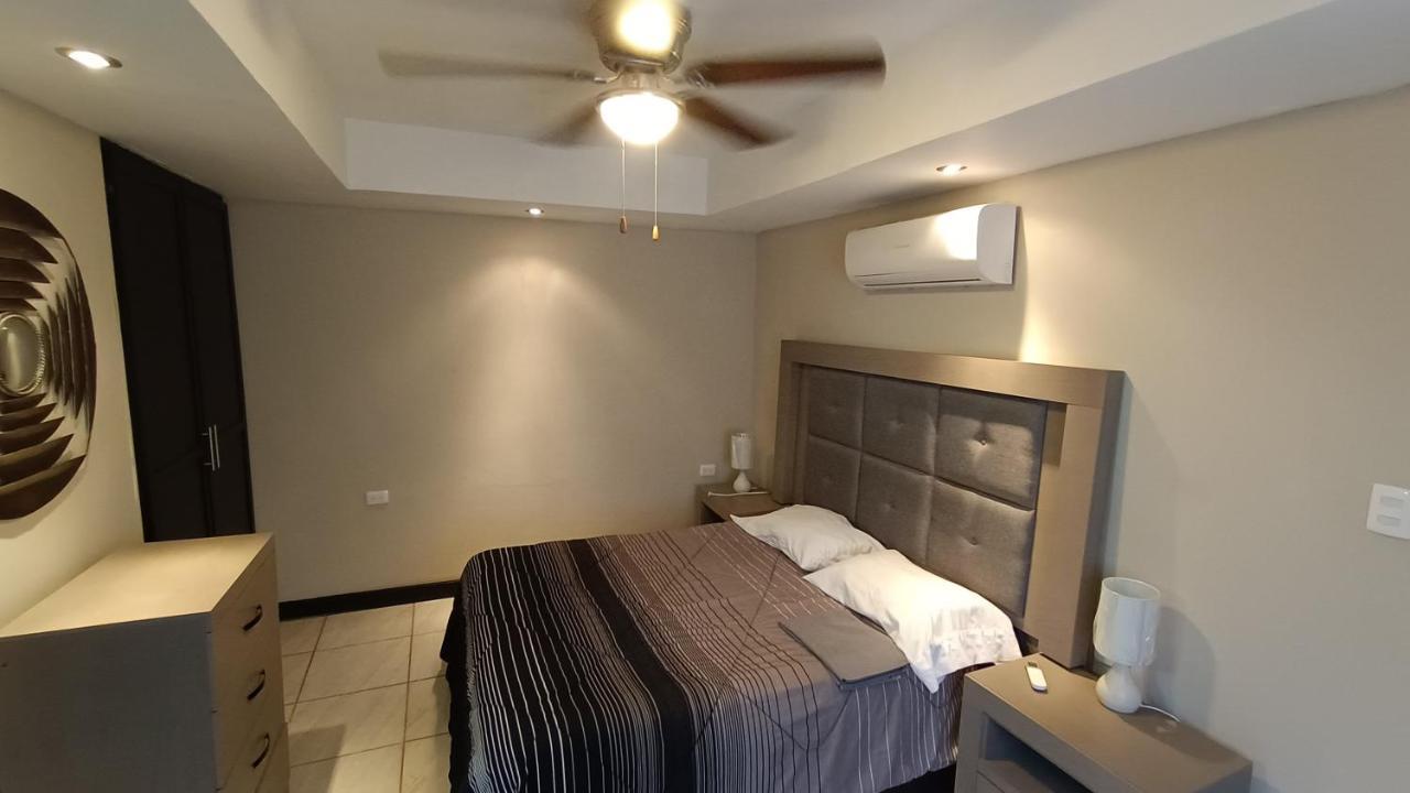 Suites Entrelagos Ciudad Obregón Exteriör bild